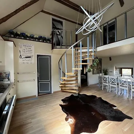 Belle Maison De Avec Piscine Chauffee