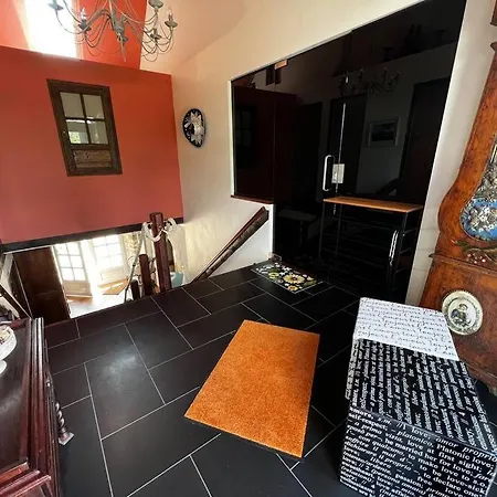 Belle Maison De Avec Piscine Chauffee Feriehus Tremouille (Cantal)